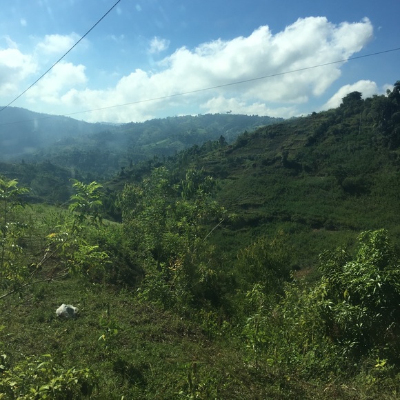 Meet your Posher, Travelgirl - Picture 2 of 8